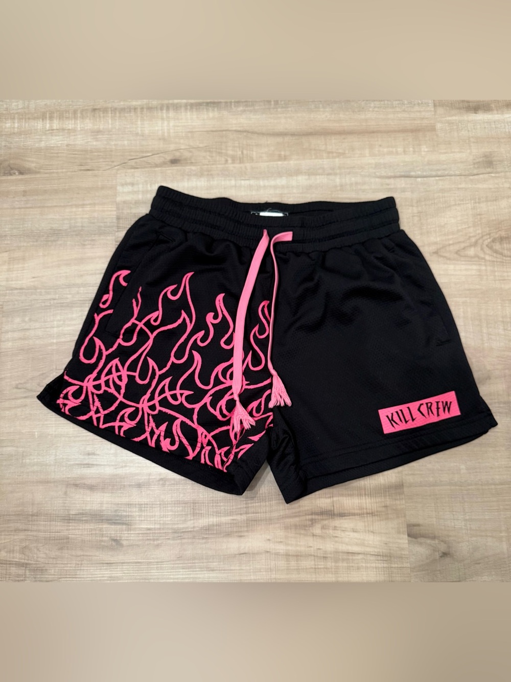 Kill crew shorts! Cross listed on Mercari be my prices are lower!